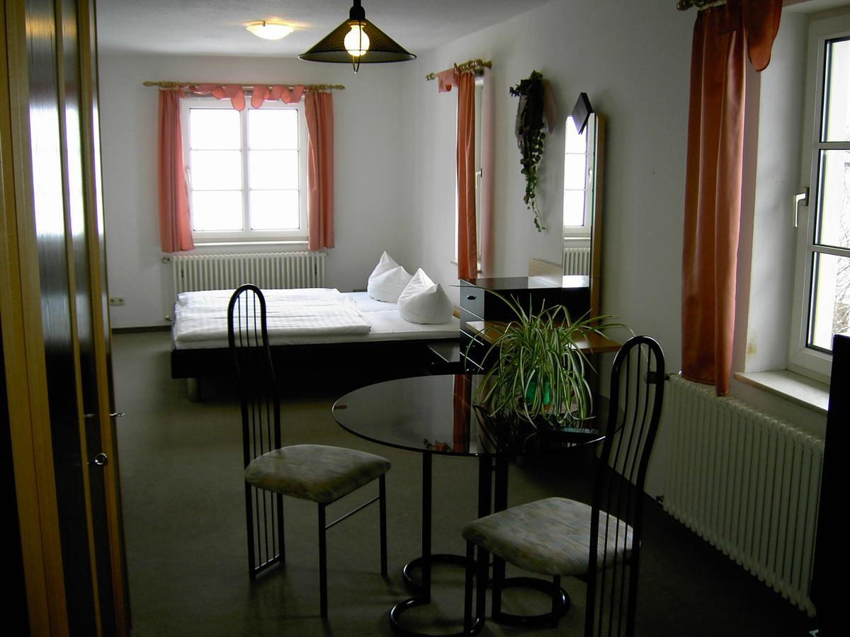 Landhotel Am Fuchsbach Berga  Kültér fotó
